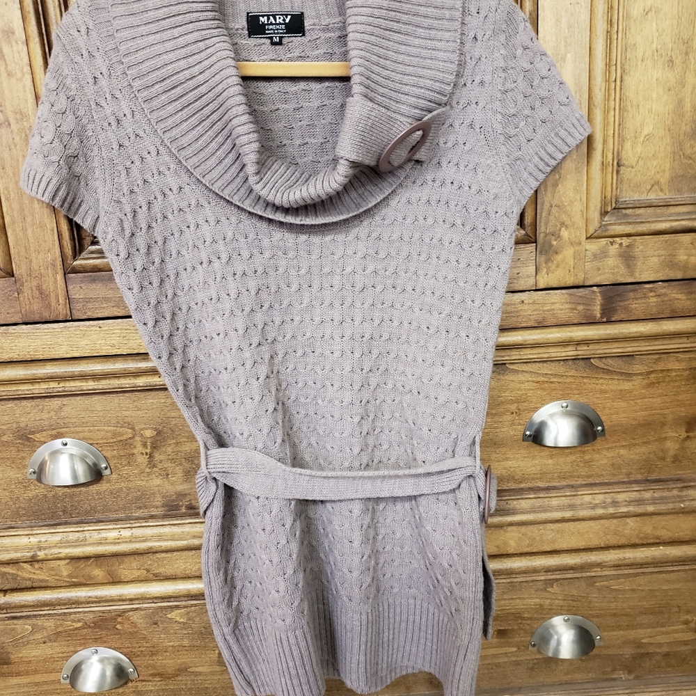 Made in Italy Short Sleeved Cowel Neck Medium
